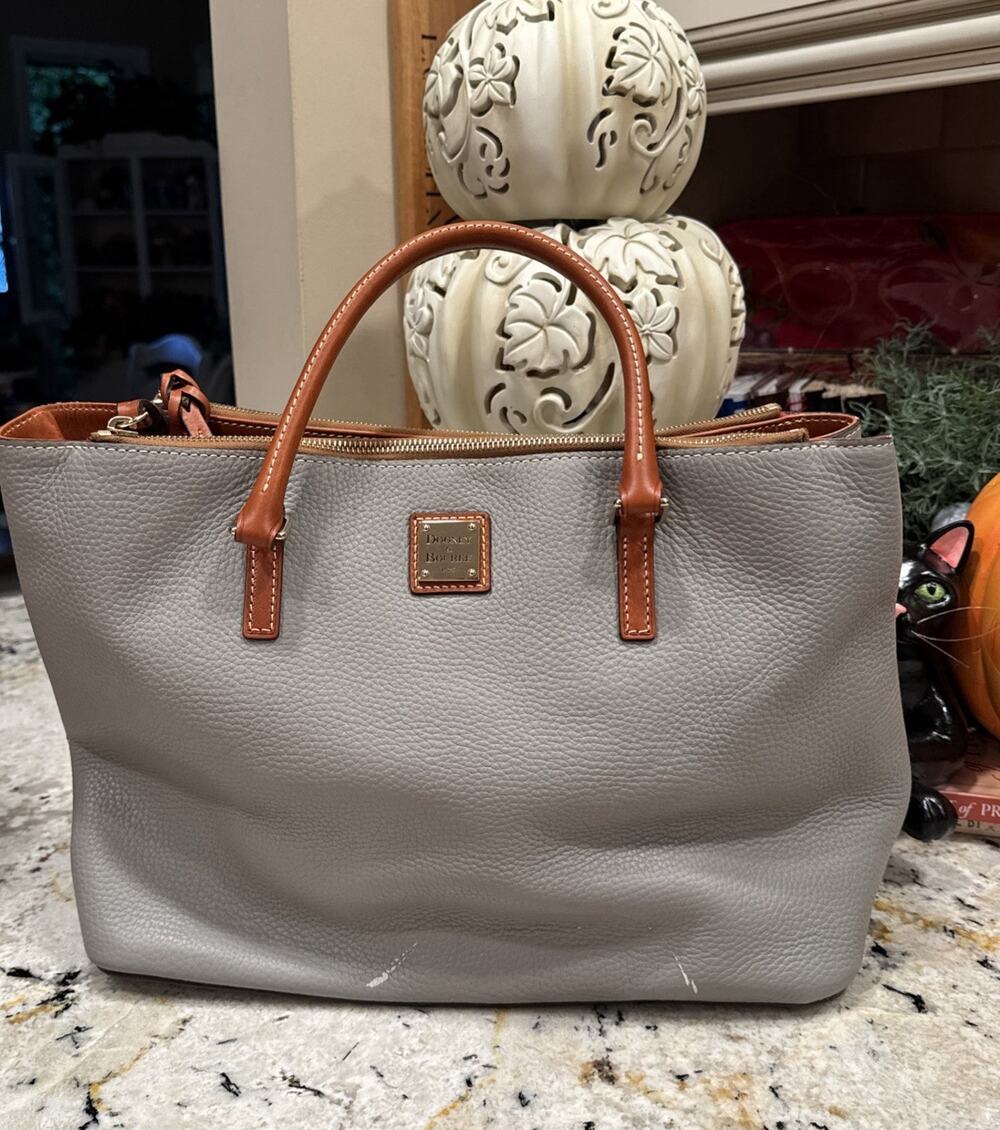 Dooney & Bourke Pebble Leather Willa Satchel Tote Magnetic Zip Taupe With Flaws